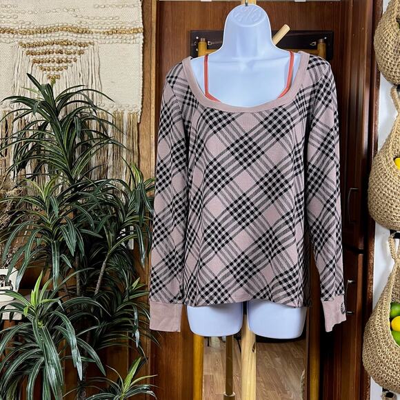 Y2K PINK Victoria’s Secret Plaid Thermal Top 2XL | Mauve Black Lounge Crest NWT - Picture 1 of 13